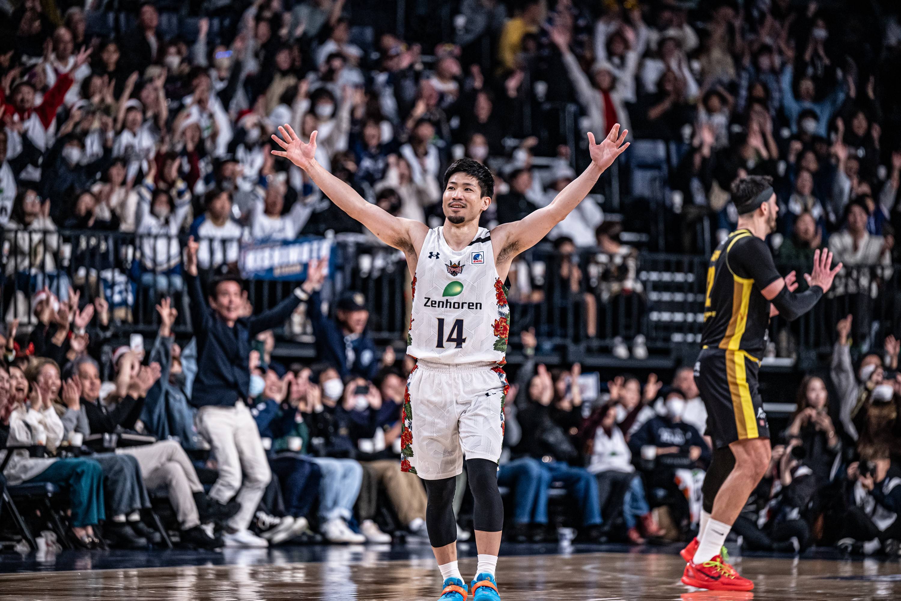 日本球队凯旋归来,精彩表现 日本球队凯旋归来,精彩表现