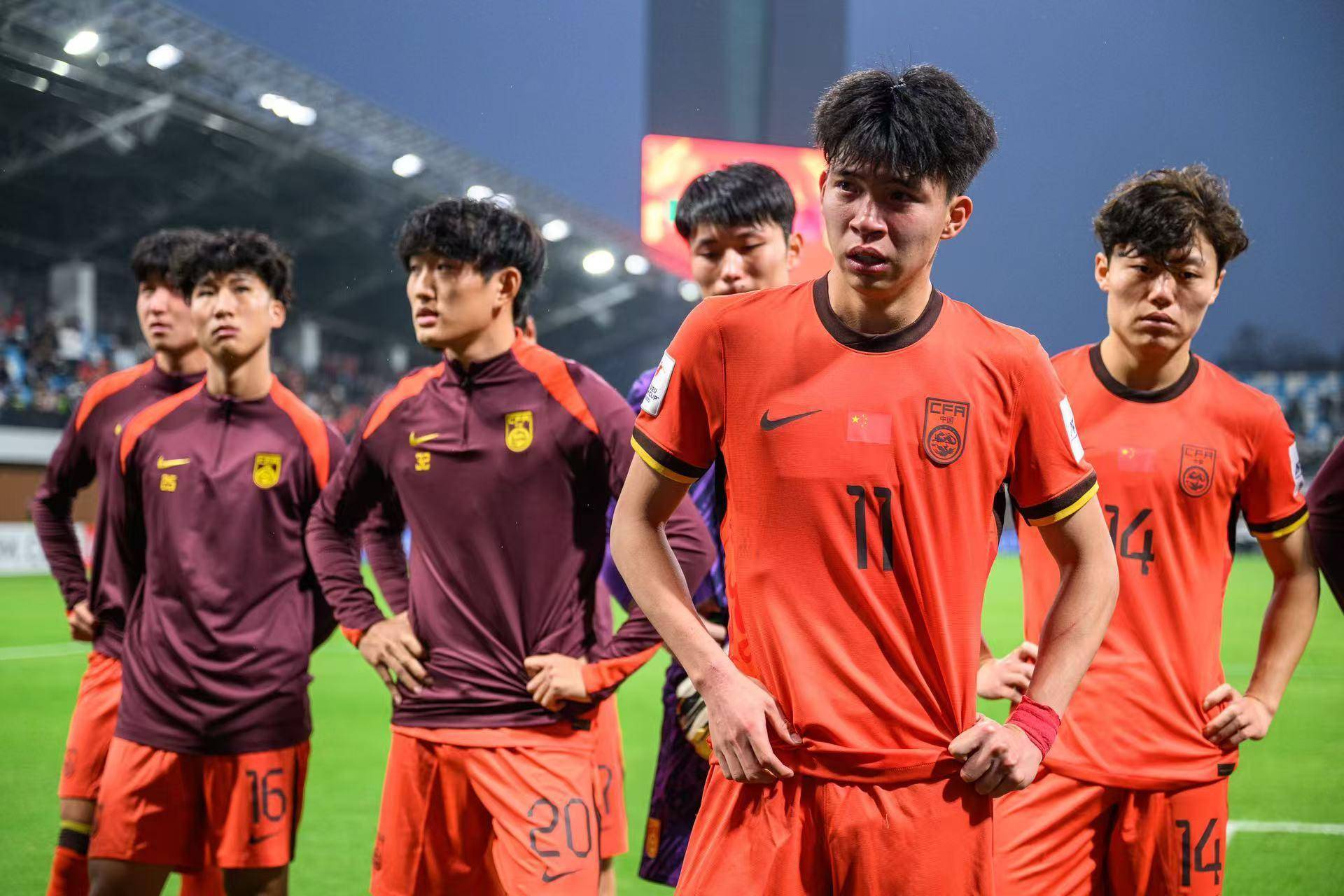 od体育教练-亚洲足球热门球队再添动作,决心夺冠