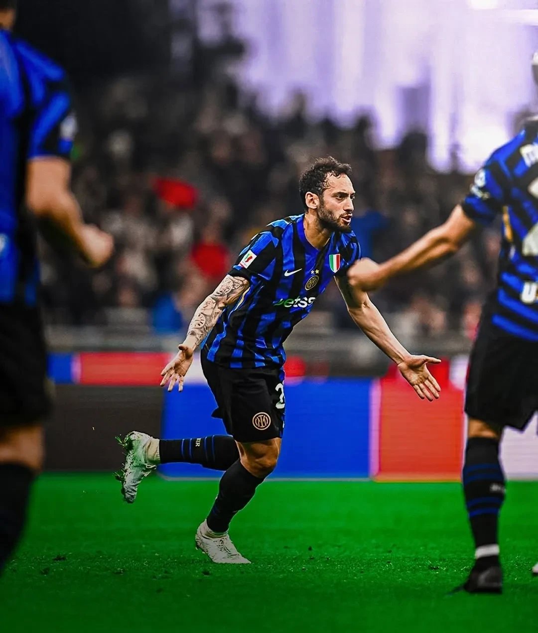 AC米兰客场豪取三分，领先优势加大