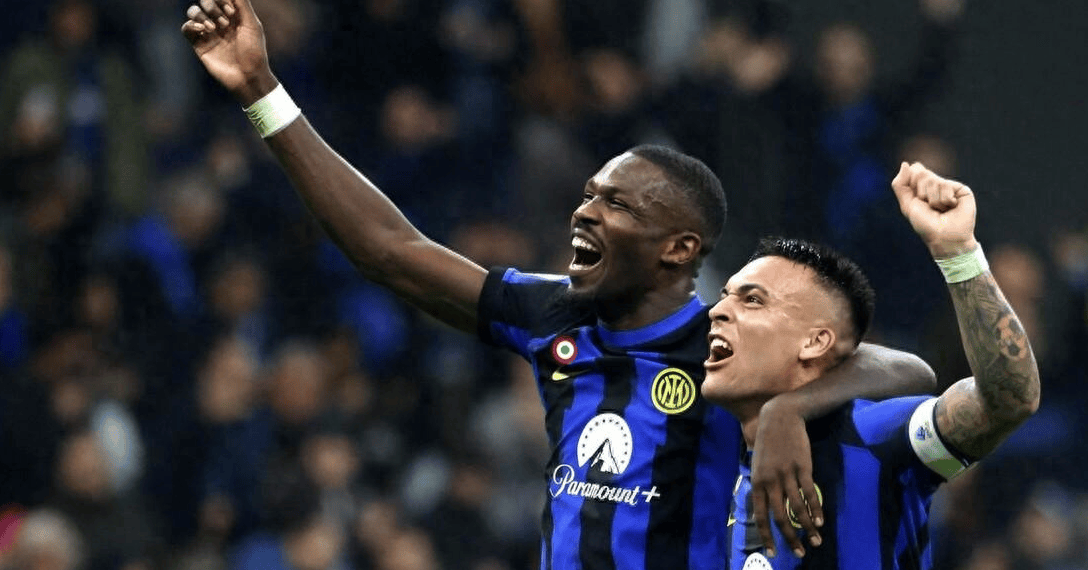 包含卡利亚里战胜对手，终结连败局面的词条