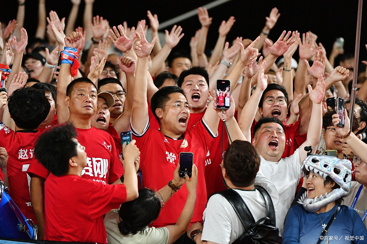 od体育新闻-包含足球赛场的纷争让人心潮澎湃!的词条